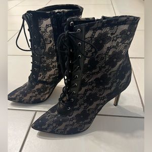INC LACE BOOTIES. SIZE 9.